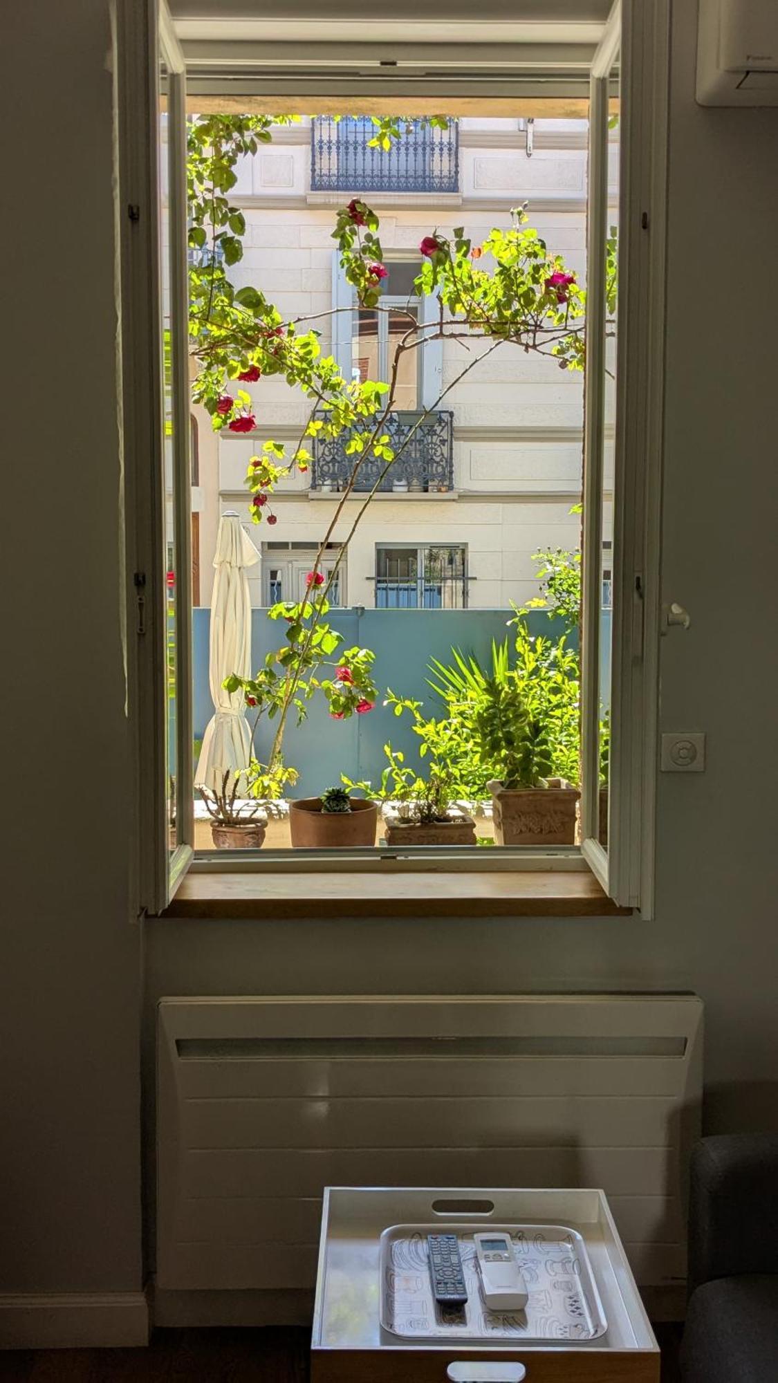 Les Loges Des Chalets Toulouse Bagian luar foto